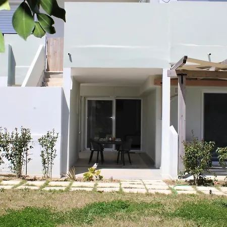 Apartment Plaza *